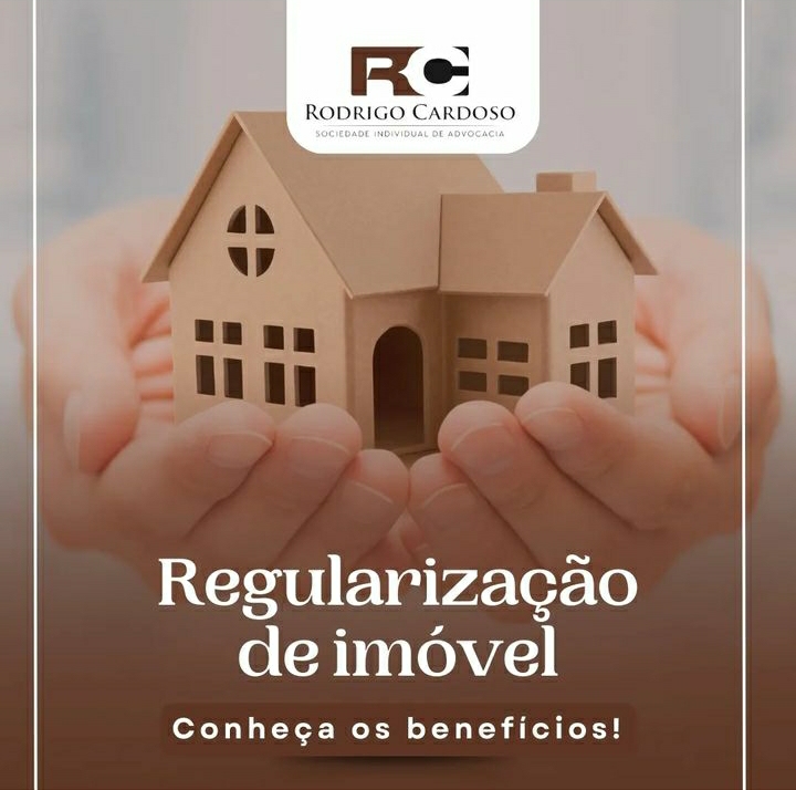 Por que a regularização do imóvel é tão importante? Fato é que quando em situação regular, a propriedade terá seu valor aumentado consideravelmente! Haverá, também, maior segurança e credibilidade para negócios. Alguns feitos só serão possíveis a partir da regularização, como: - tomada de crédito com oferecimento do bem como garantia, seja por meio de financiamentos ou outra modalidade; - facilitação da venda; - transmissão da propriedade por doação ou herança. Esses são apenas alguns dos benefícios gerados com a regularização. fonte: https://www.jusbrasil.com.br/artigos/por-que-devo-regularizar-meu-imovel/1203594461